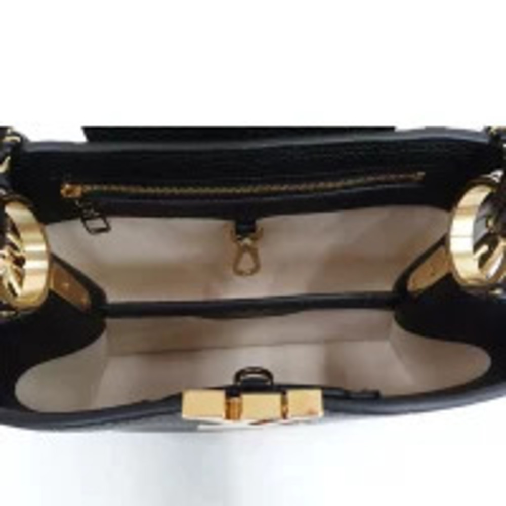 Louis Vuitton Capucines black Capucines handbag Taurillon leather - Picture 4 of 5